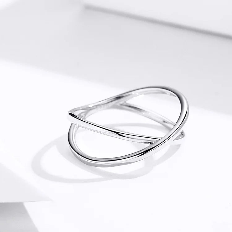 Bague Croix Minimaliste – Argent Sterling 925