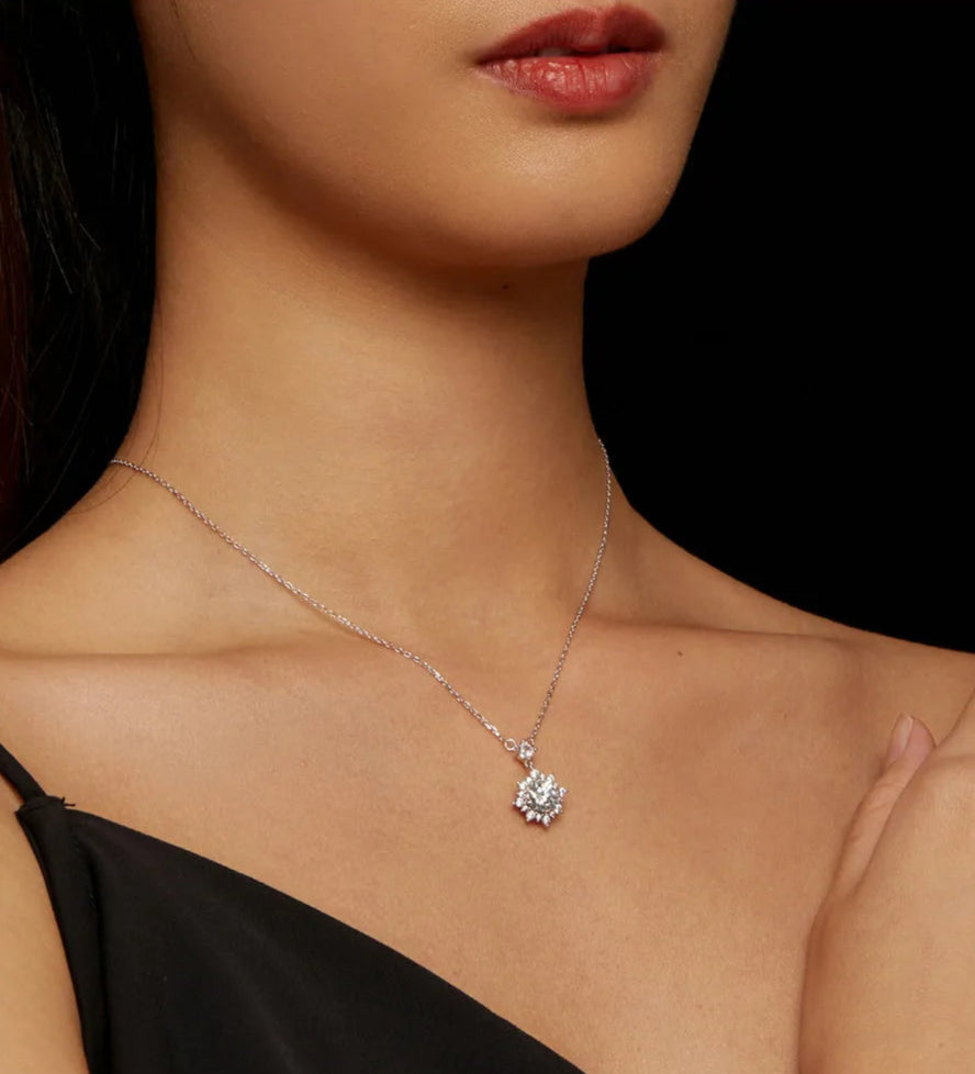 Collier Élégance en Moissanite et Argent Sterling 925